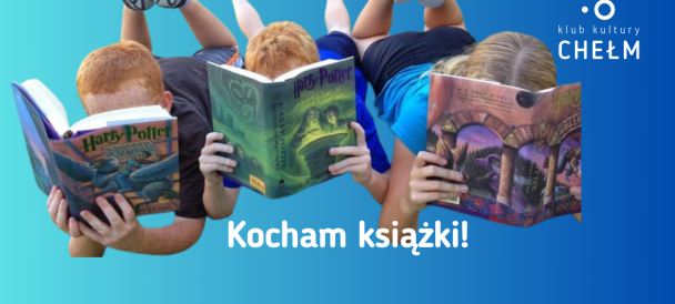 Obrazek przedstawia trójkę dzieci pochłoniętych czytaniem książek.